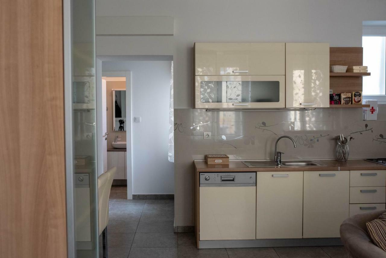 Apartment In Centre Of Zagreb - Lions Den Exterior photo